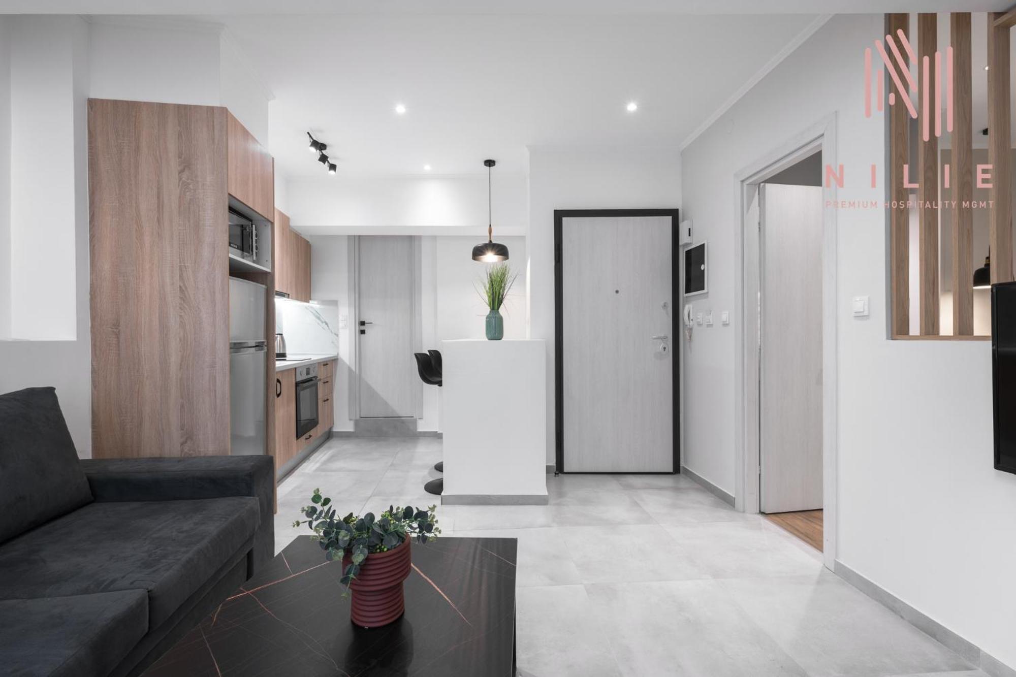 Next Door, Nilie Hospitality Mgmt Apartment Tesalonika Bagian luar foto