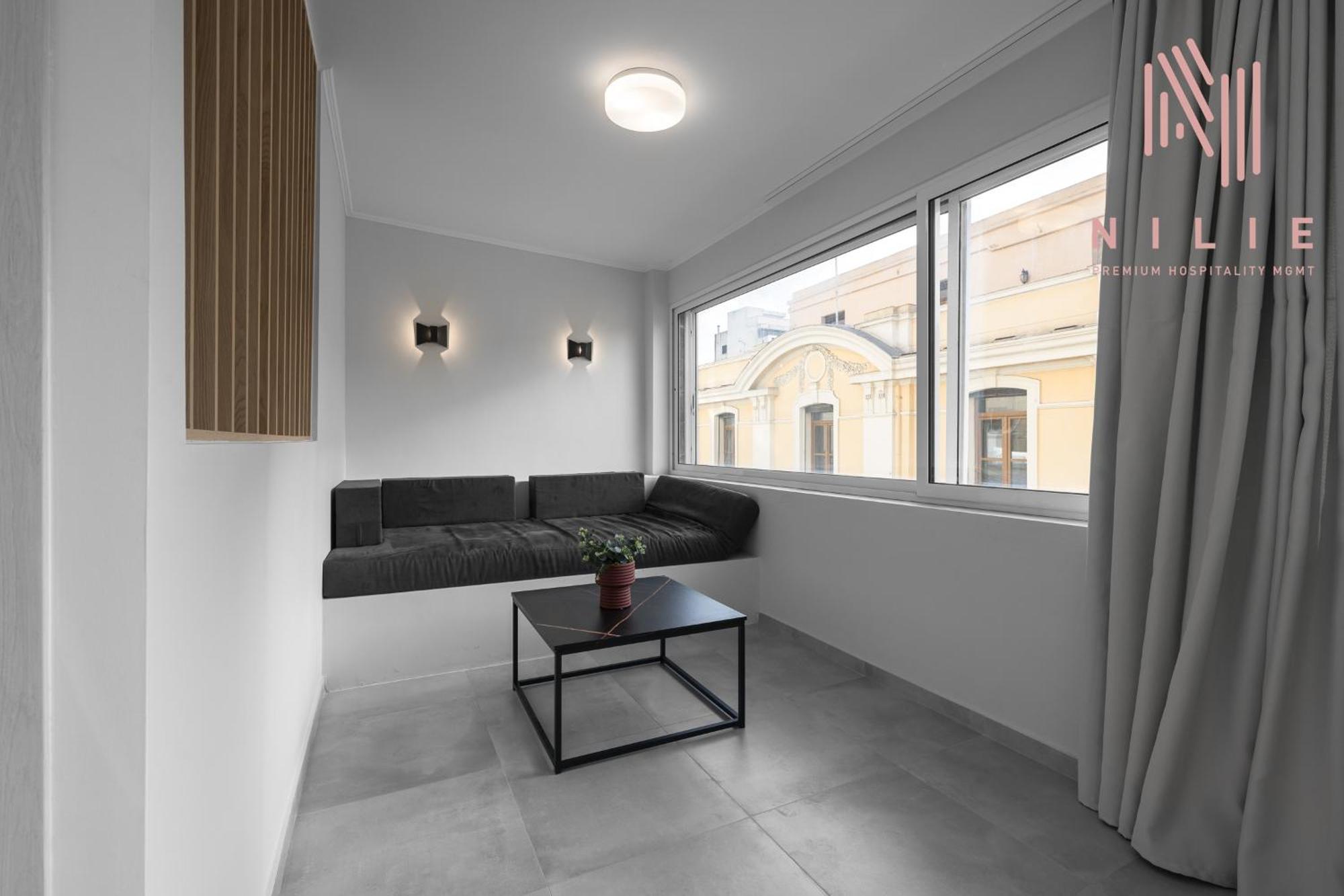 Next Door, Nilie Hospitality Mgmt Apartment Tesalonika Bagian luar foto